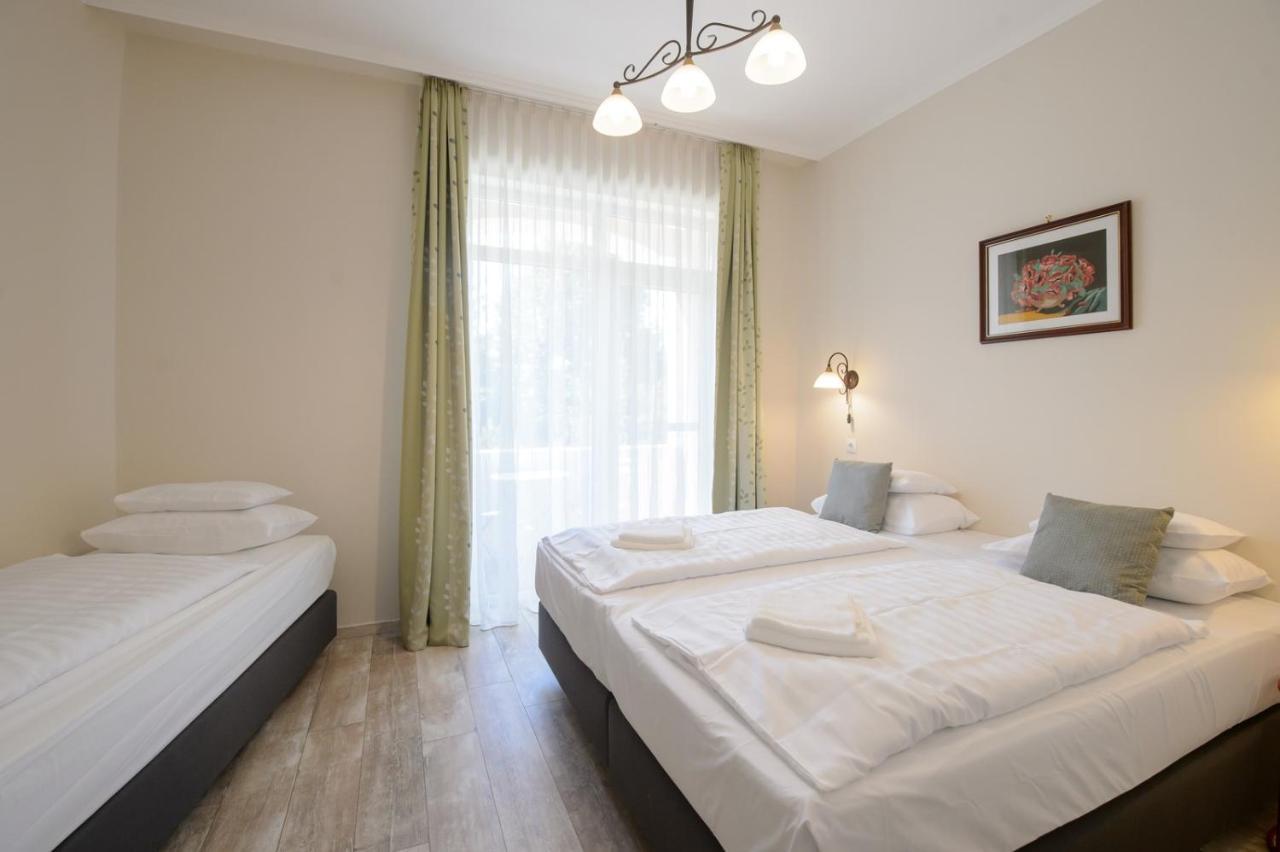 Illaberek Panzio Hotel Eger Exterior foto