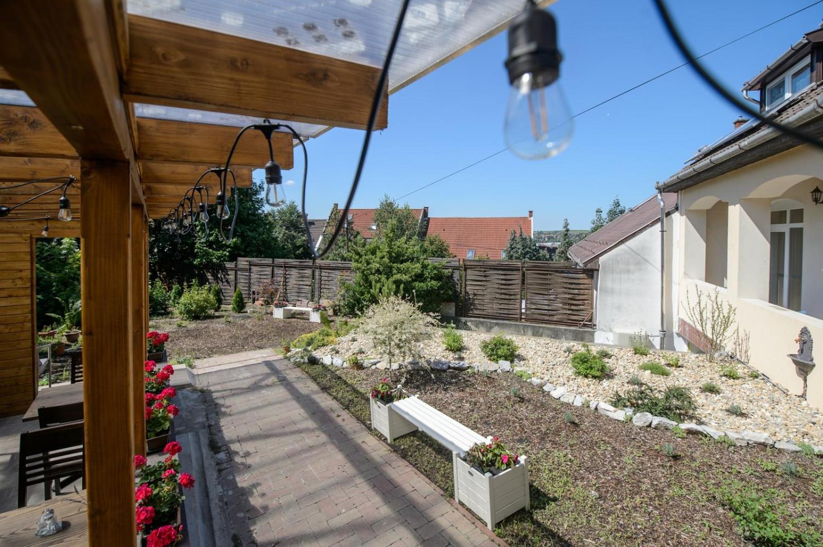 Illaberek Panzio Hotel Eger Exterior foto
